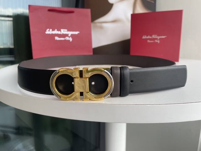 菲拉格慕 -双面意大利进口头层小牛皮,搭配真空电镀亮面纯铜扣,经典款式,专柜有售,市场顶级品质,支持验货 配送全套专柜包装,宽度 3.5Cm 菲拉格慕 -双面意大利进口头层小牛皮,搭配真空电镀亮面纯铜扣,经典款式,专柜有售,市场顶级品质,支持验货 配送全套专柜包装,宽度 3.5Cm