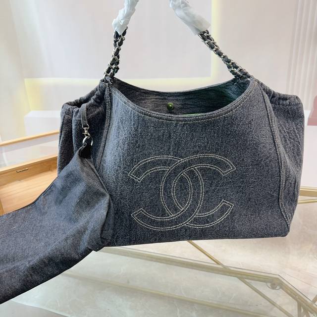 香奈儿chanel 牛仔丹宁购物袋托特包tote Hobo腋下包链条包 尺寸43×32×20 Ch