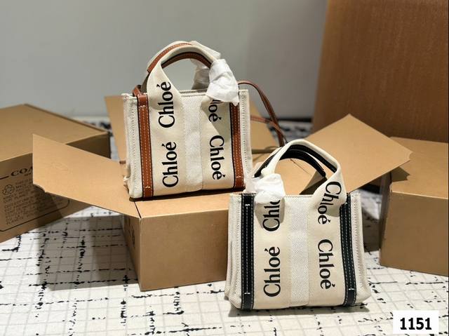 Chloe 克洛伊购物袋chloe堪称潮包制作机,就在年伊始,有一款默默卖翻的手提袋 Woody Tote Bag,在社群掀起极高讨论度,主要原因除了款式美之外