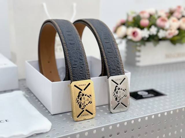 范思哲 进口头层牛皮 头层牛皮底 结实耐用 宽度:3.8厘米极具荷尔蒙的一款,送礼自用 范思哲 进口头层牛皮 头层牛皮底 结实耐用 宽度:3.8厘米极具荷尔蒙的一款,送礼自用