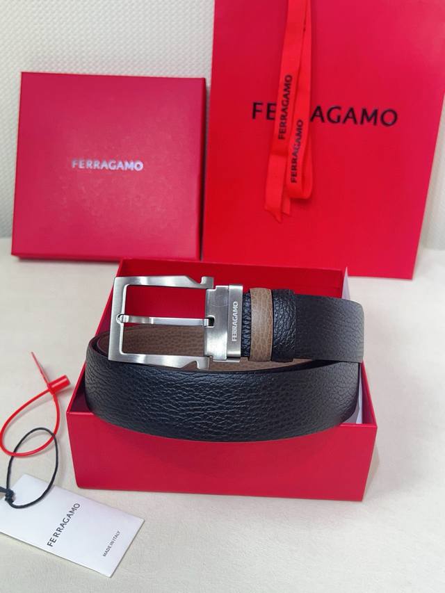 配正版包装，菲拉格慕原单新款到货，原厂定制拉丝针扣，精品打磨制作，看图看细节，非常厚实饱满，正版同步， 皮纹清晰质感舒适 版型时尚高档 宽度3.4 Cm 高清实