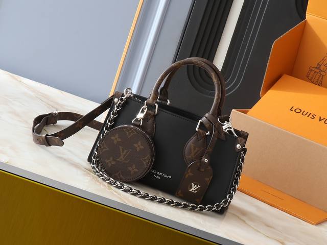 升级原版 M23640 M23698 M46653 本款 Onthego East West 手袋引入 Onthego 小号托特包设计，以 Monogram E