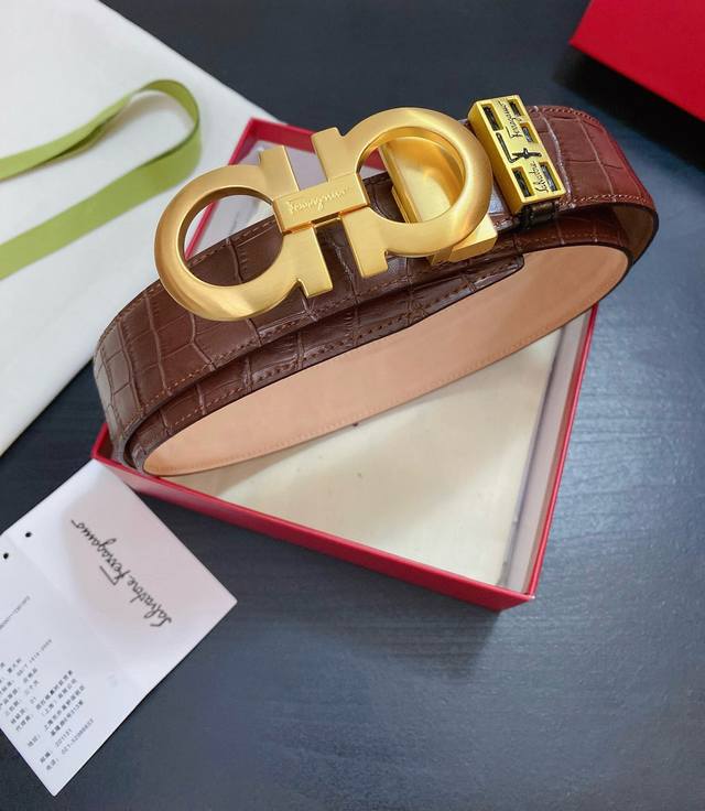 配正版包装菲拉格慕官网同步新款，镀钯精品扣，意大利进口小鳄鱼肚纹系列，原单定制磨砂底，清晰皮纹质感柔软，请看图片认细节，品质保真， 制作工艺考究 媲美正品无压力