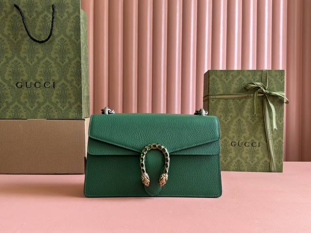 原厂皮配 Cdfmall三亚免税店手提袋 Dionysus系列经典之王希腊文化里 虎头化身为幸运之神 承载着带给人们美好的运气，虎头扣上镶嵌施华洛世奇水晶钻，让