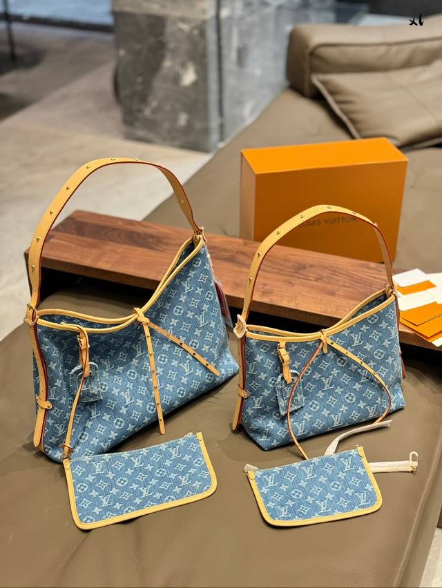 牛仔 这款简直是我最爱的包包了 Lv24限量款丹宁牛仔Carryall 丹宁牛仔的材质超级轻便超级好凹造型 肩带的植鞣革采用了这一系列经典的+铆钉的设计 搭配进 牛仔 这款简直是我最爱的包包了 Lv24限量款丹宁牛仔Carryall 丹宁牛仔的材质超级轻便超级好凹造型 肩带的植鞣革采用了这一系列经典的+铆钉的设计 搭配进